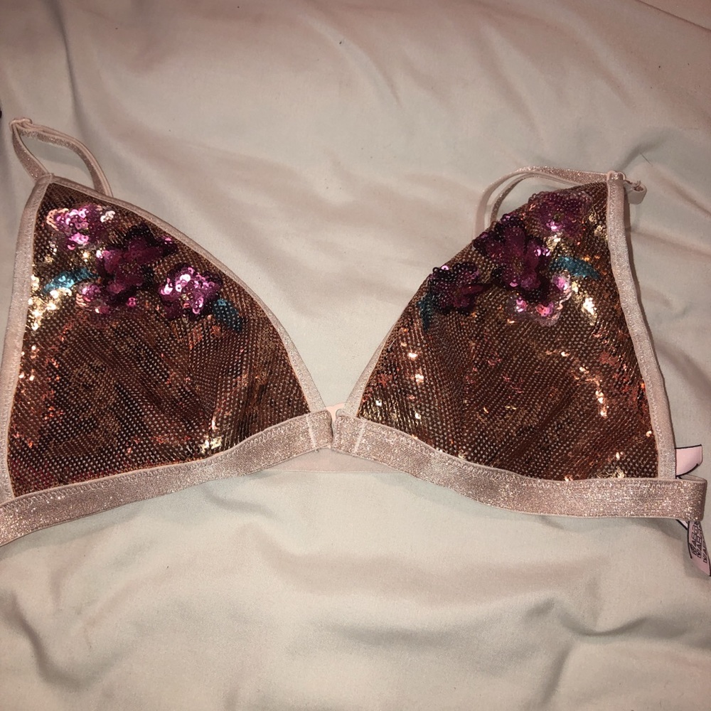 VS bralette